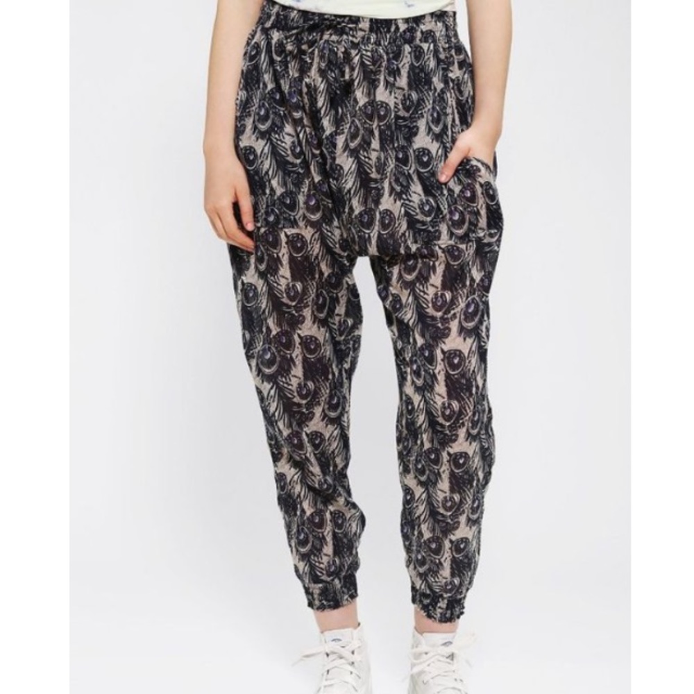 U/O STARING AT STARS "Majestic" Dropped Crotch Harem Joggers Pants Sz S